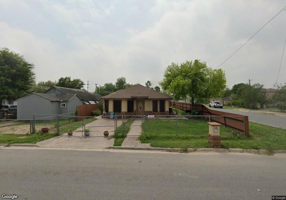 302 E Bell Ave, Pharr, TX 78577 - photo 1