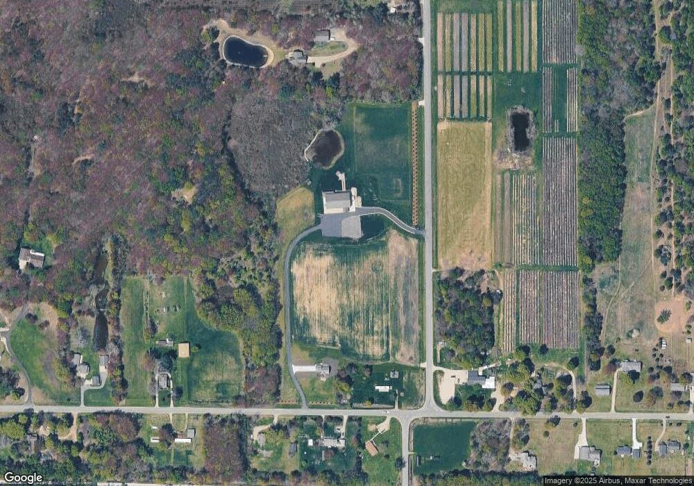 46 68th St, South Haven, MI 49090 - photo 1