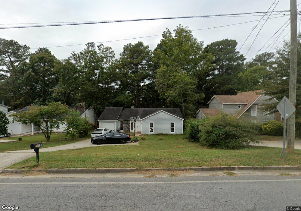 2069 Phillips Rd unit 1, Lithonia, GA 30058 - photo 1