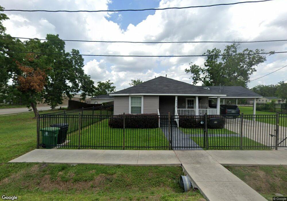 3011 Jewel St, Houston, TX 77026 - photo 1