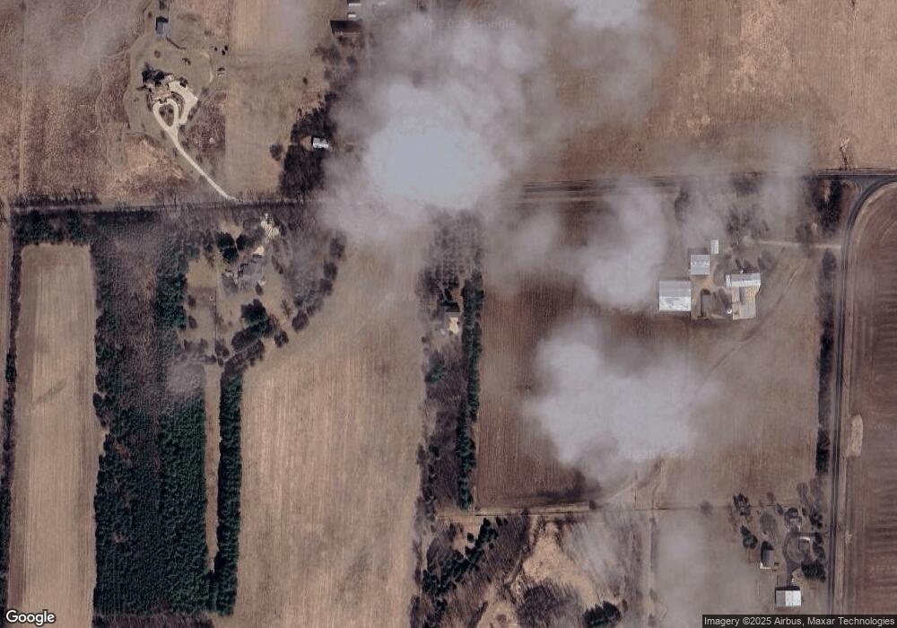 4411 Stace Rd, Mc Farland, WI 53558 - photo 1