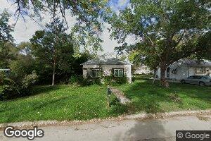 102 E 10th St, Mc Cook, NE 69001