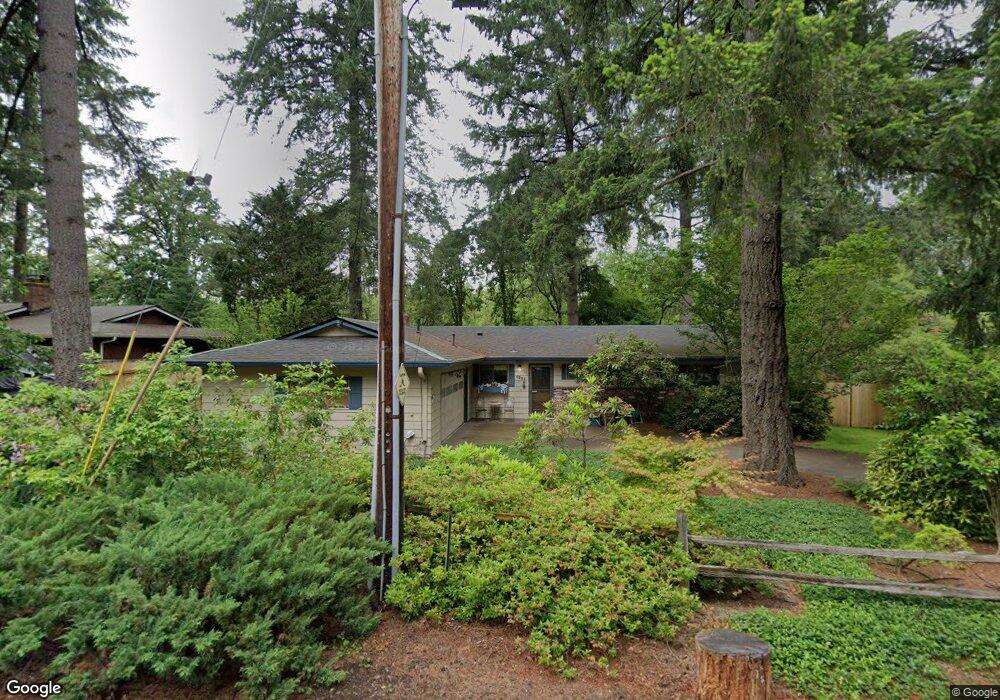 4965 Oakridge Rd, Lake Oswego, OR 97035 - photo 1