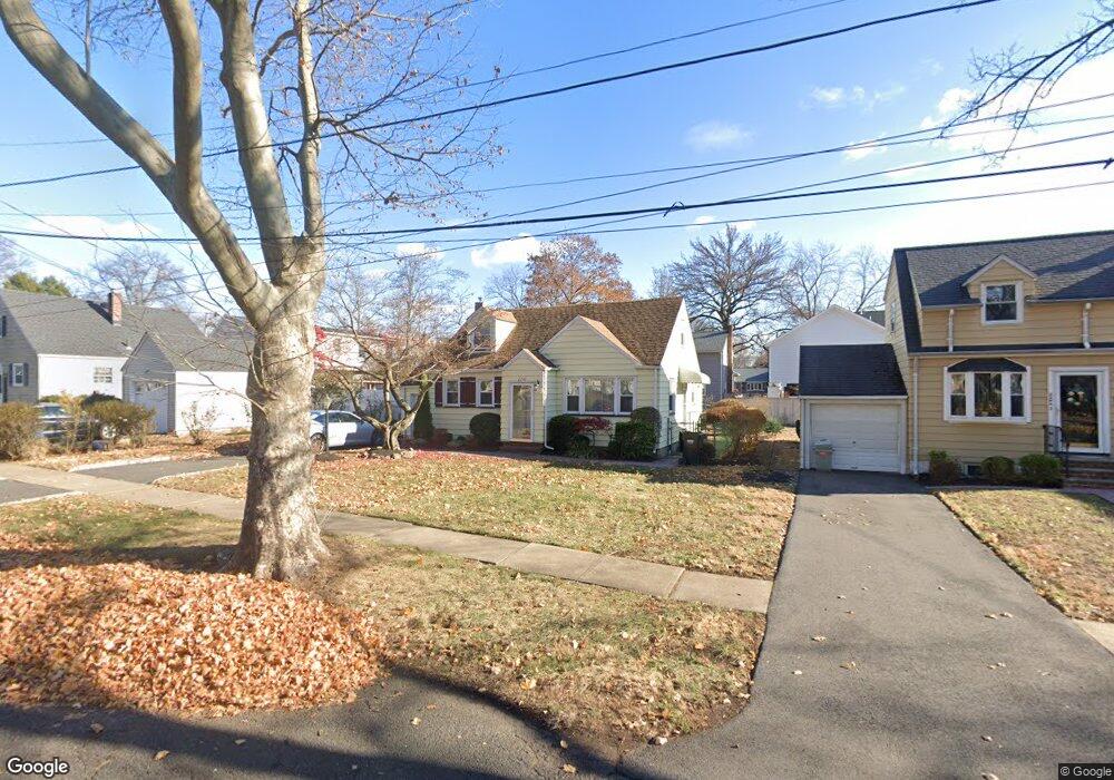 2246 Greenside Place, Scotch Plains, NJ 07076 - photo 1