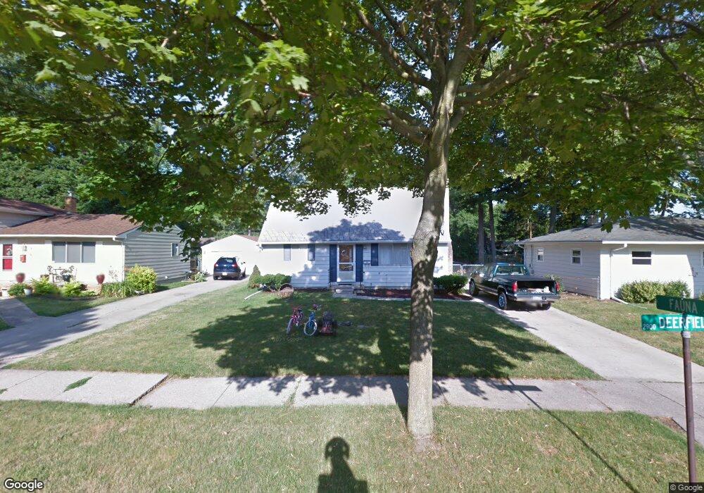 2844 S Deerfield Ave, Lansing, MI 48911 - photo 1