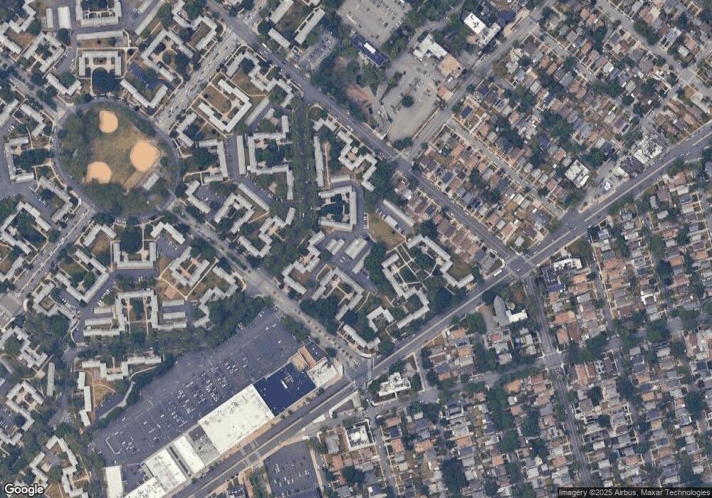 7544 263rd St unit H62, Glen Oaks, NY 11004 - photo 1