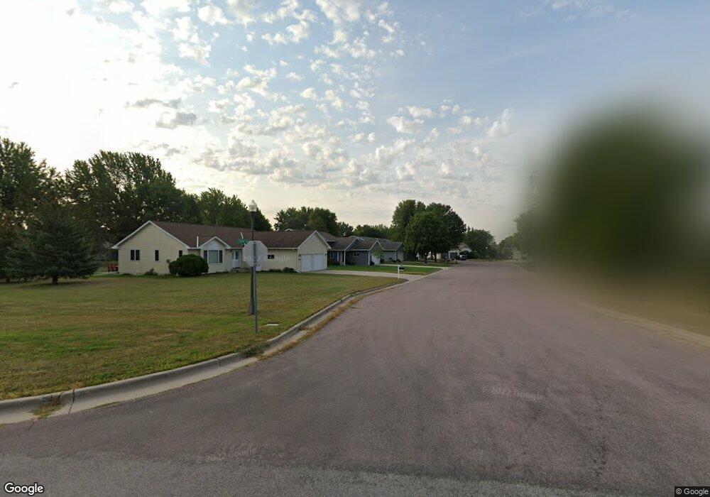 917 7th St N, New Ulm, MN 56073 - photo 1