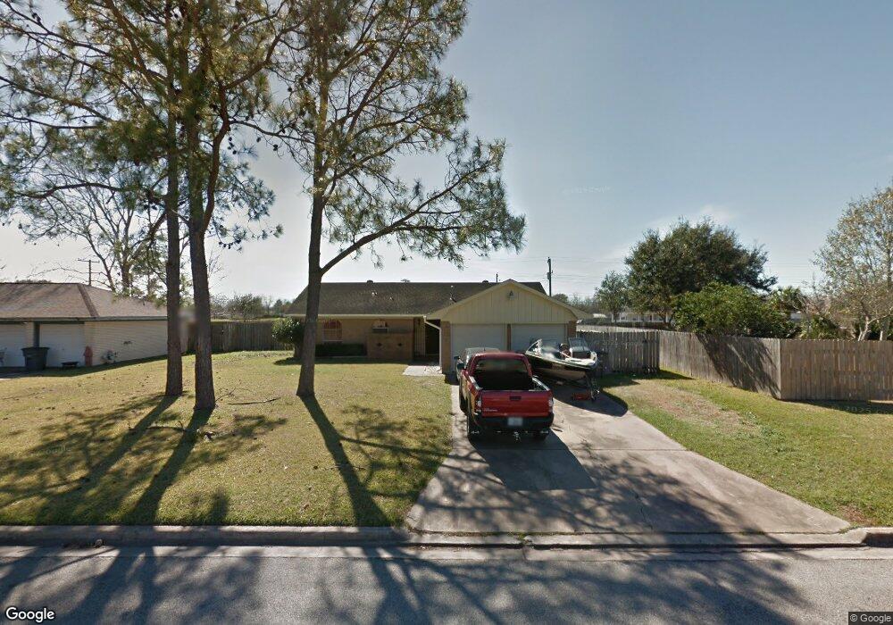 3808 Holly Glen Dr, Bay City, TX 77414 - photo 1