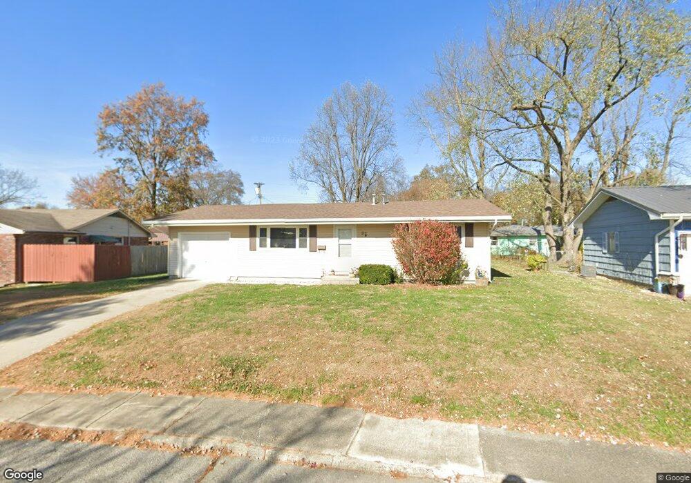 32 Rollin Hills Blvd, Effingham, IL 62401 - photo 1