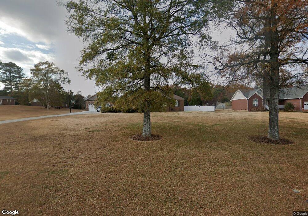 150 Camelot Cir NW, Calhoun, GA 30701 - photo 1