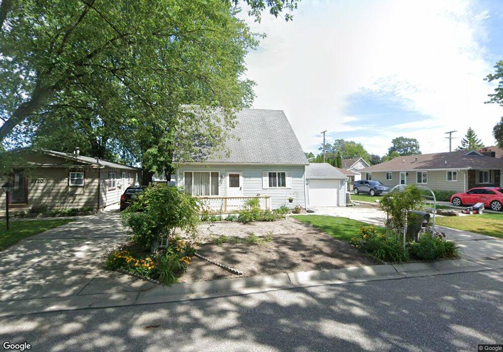 2716 17th Ave, Port Huron, MI 48060 - photo 1