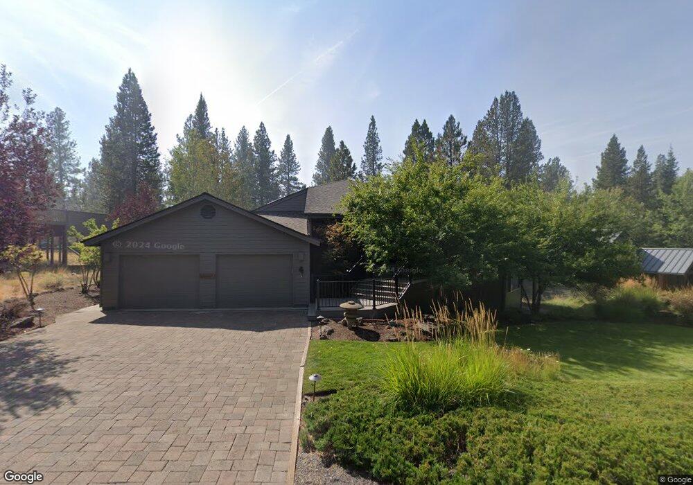 17851 Lava Butte Ln, Bend, OR 97707 - photo 1
