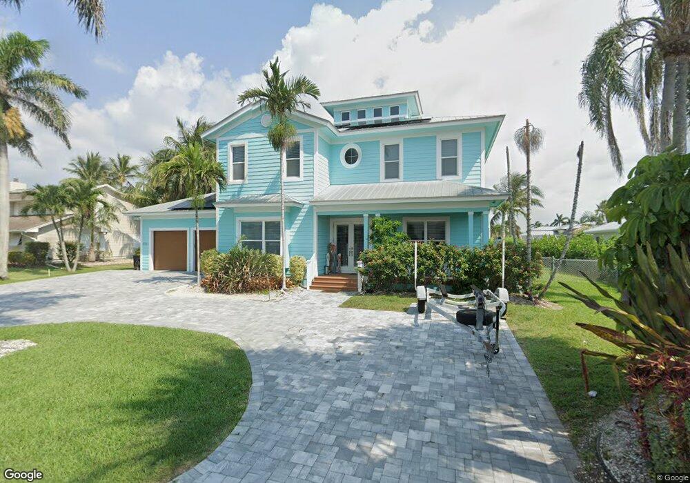 8551 SE Driftwood St, Hobe Sound, FL 33455 - photo 1