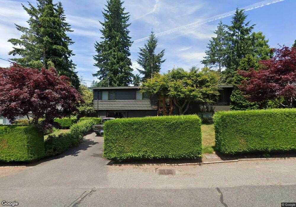8715 Madrona Ln, Edmonds, WA 98026 - photo 1
