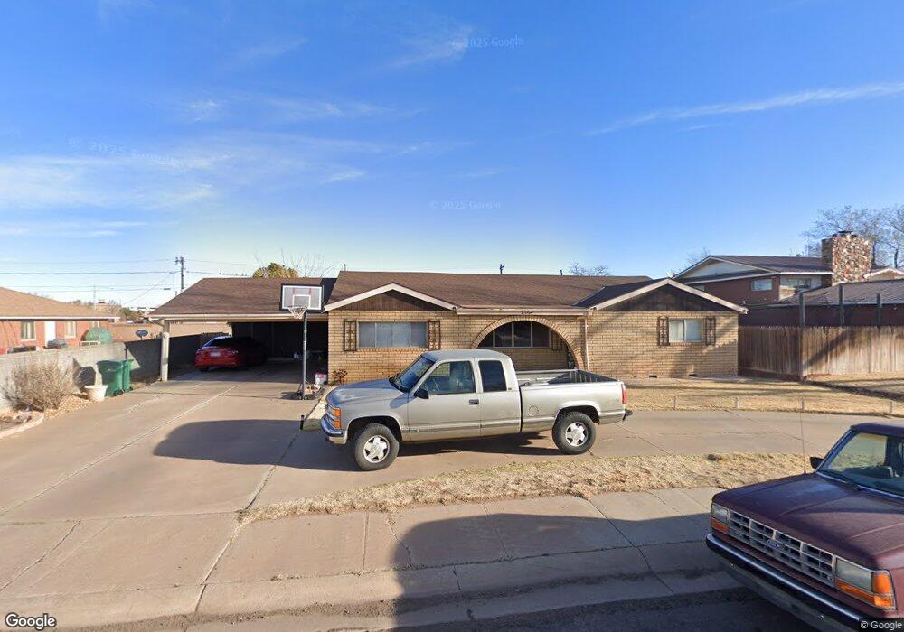 208 E Gilmore St, Winslow, AZ 86047 - photo 1