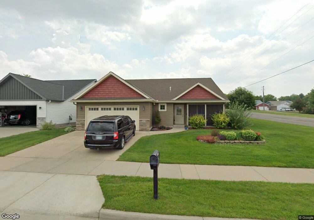 404 Daniels Ct, Sauk Rapids, MN 56379 - photo 1