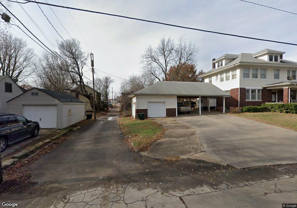 1510 Belmont Ave, Parsons, KS 67357 - photo 1