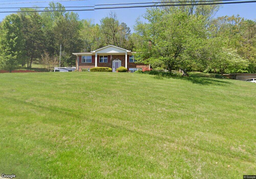 1425 Doyal Dr, Morristown, TN 37814 - photo 1