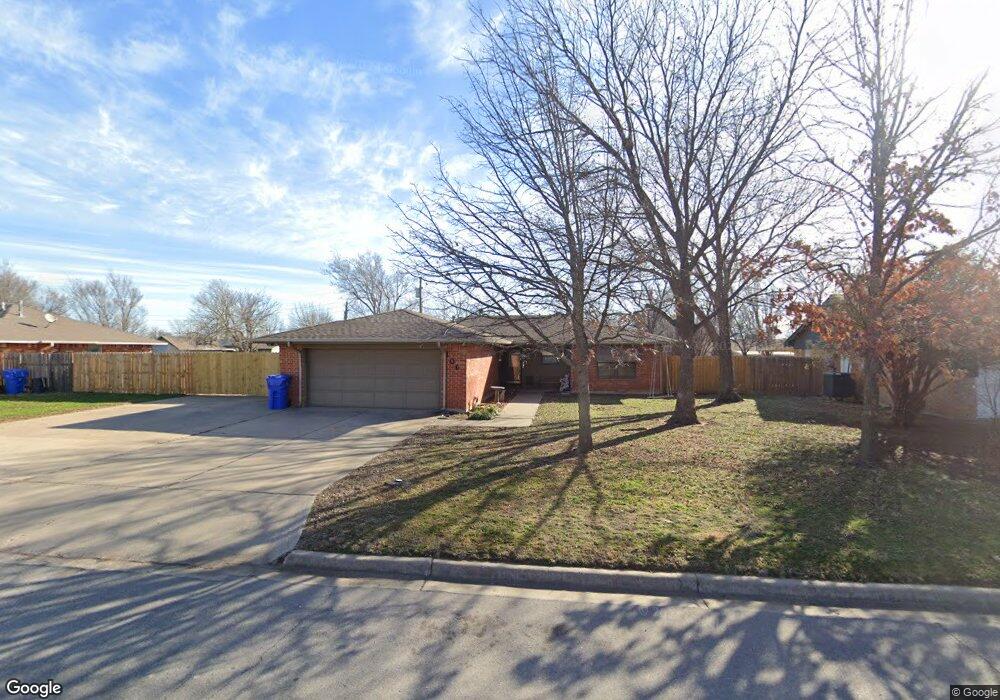 106 Buffalo Dr, Cache, OK 73527 - photo 1