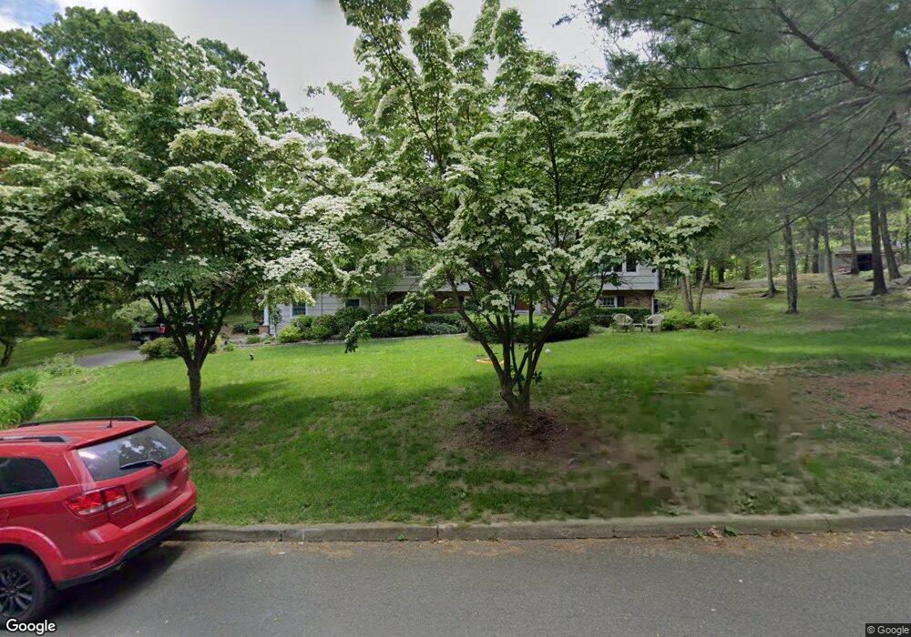 64 Rolling Ridge Rd, Fairfield, CT 06824 - photo 1