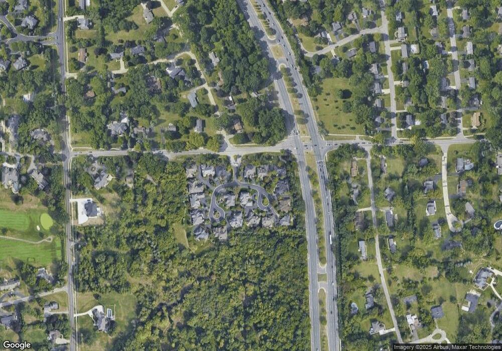 3029 East Ridge Ct, Bloomfield Hills, MI 48302 - photo 1