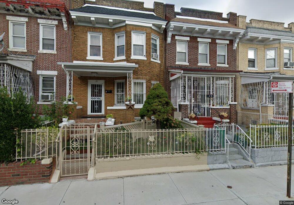 19 Campus Place, Brooklyn, NY 11208 - photo 1