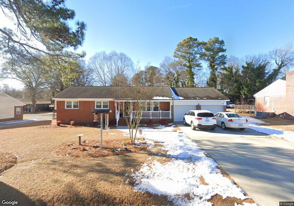 1015 Oakley Ave, Roanoke Rapids, NC 27870 - photo 1