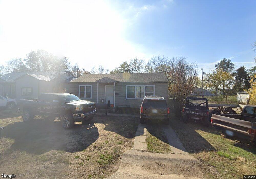 1003 Grant St, Henryetta, OK 74437 - photo 1
