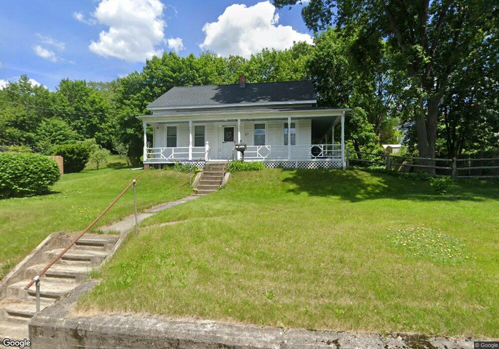 17 Cross St, Smithfield, RI 02917 - photo 1