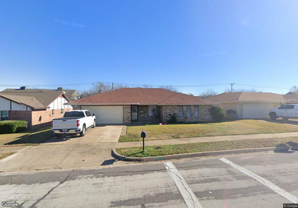 5624 Newman Dr, North Richland Hills, TX 76180 - photo 1