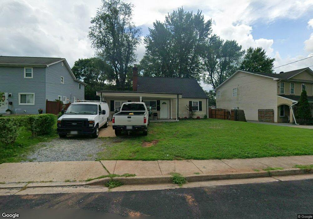 271 Moseby Dr, Manassas Park, VA 20111 - photo 1