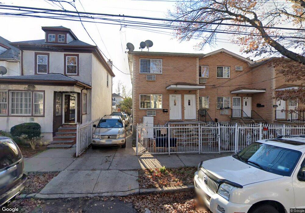 10934 157th St, Jamaica, NY 11433 - photo 1