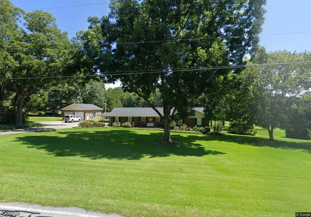 710 Edgewater Dr, Gaffney, SC 29340 - photo 1