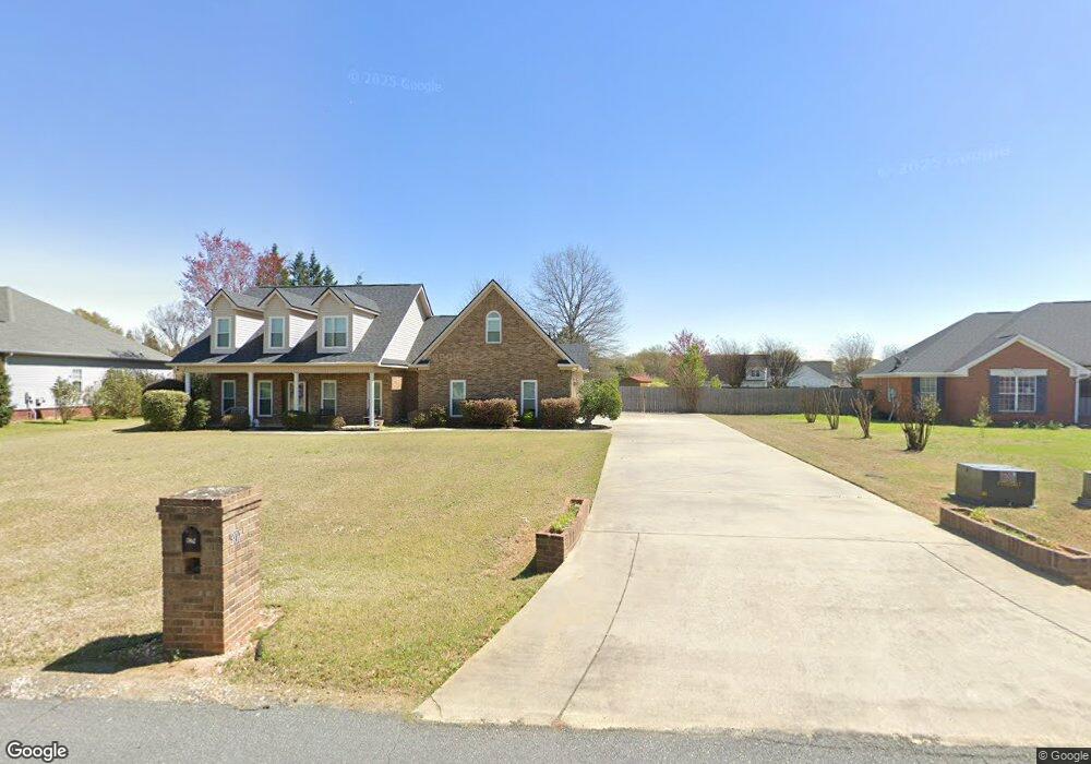 307 Dixieland Dr, Byron, GA 31008 - photo 1