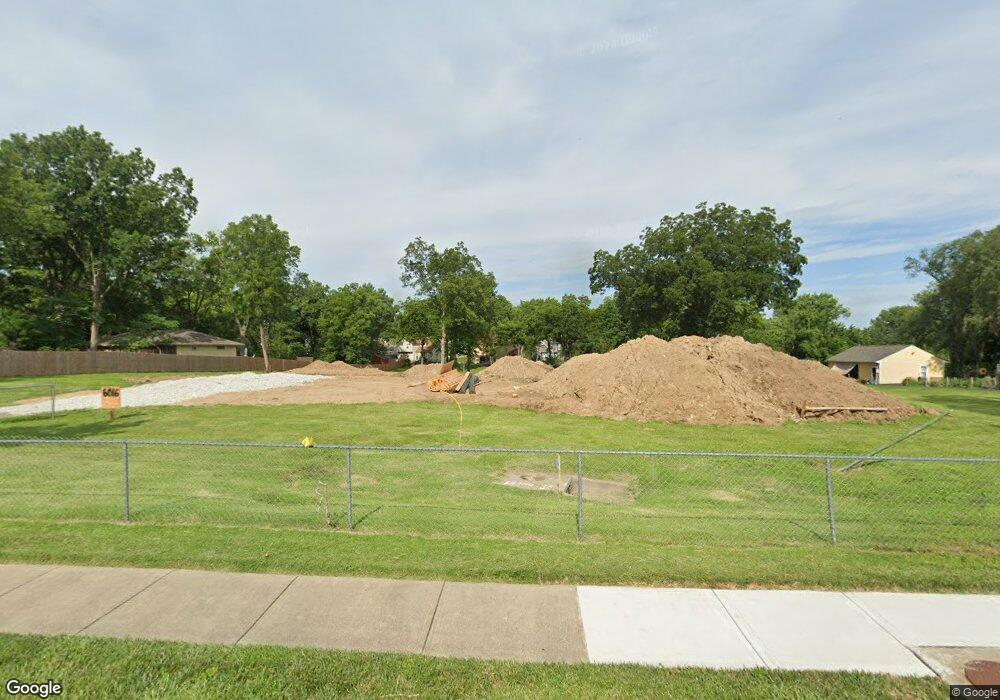 6016 Rosehill Rd, Shawnee, KS 66216 - photo 1