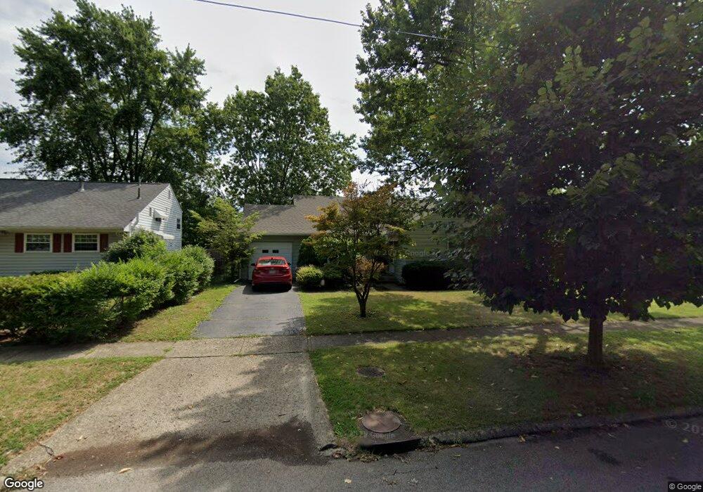 1294 Manfeld Dr, Columbus, OH 43227 - photo 1