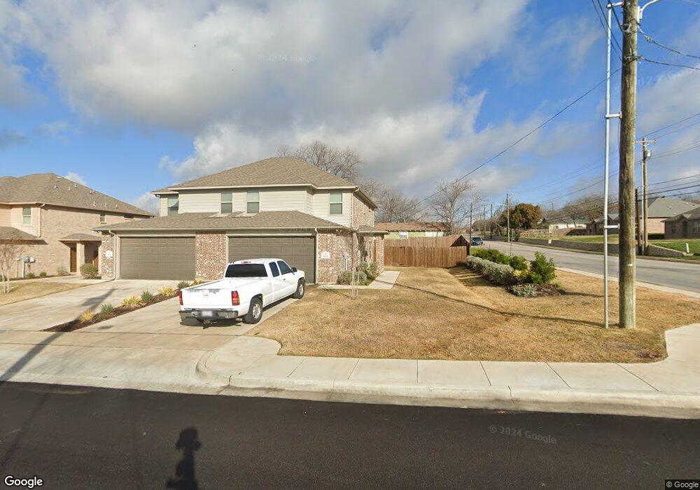 823 Jameson St, Weatherford, TX 76086 - photo 1