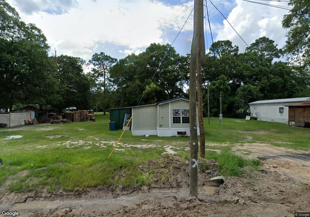 1098 Nevada Ave, Waycross, GA 31503 - photo 1