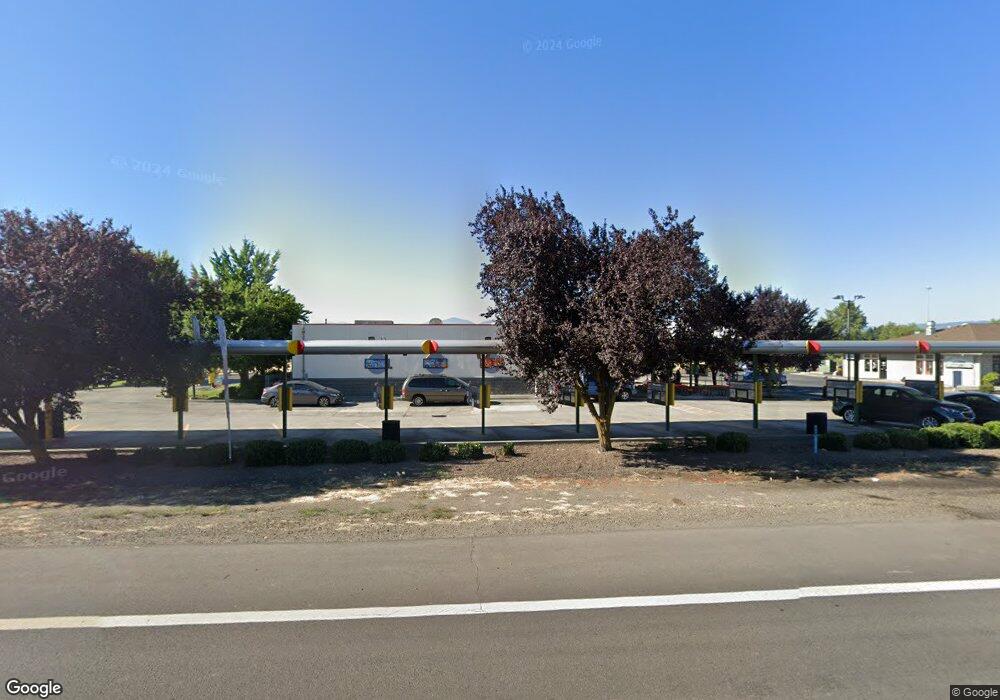 1760 E Pine St, Central Point, OR 97502 - photo 1