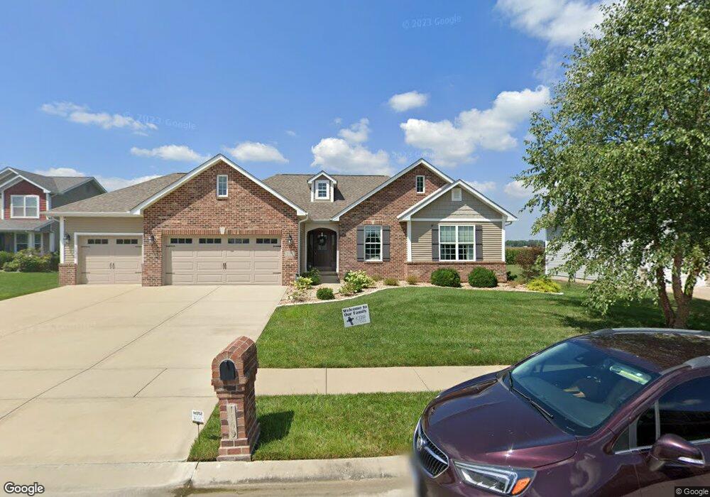 1109 Hollander Ct, O Fallon, IL 62269 - photo 1
