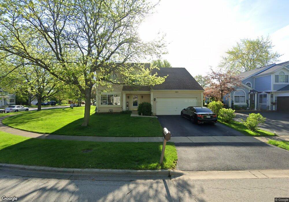 1563 Burr Oak Cir, Aurora, IL 60506 - photo 1