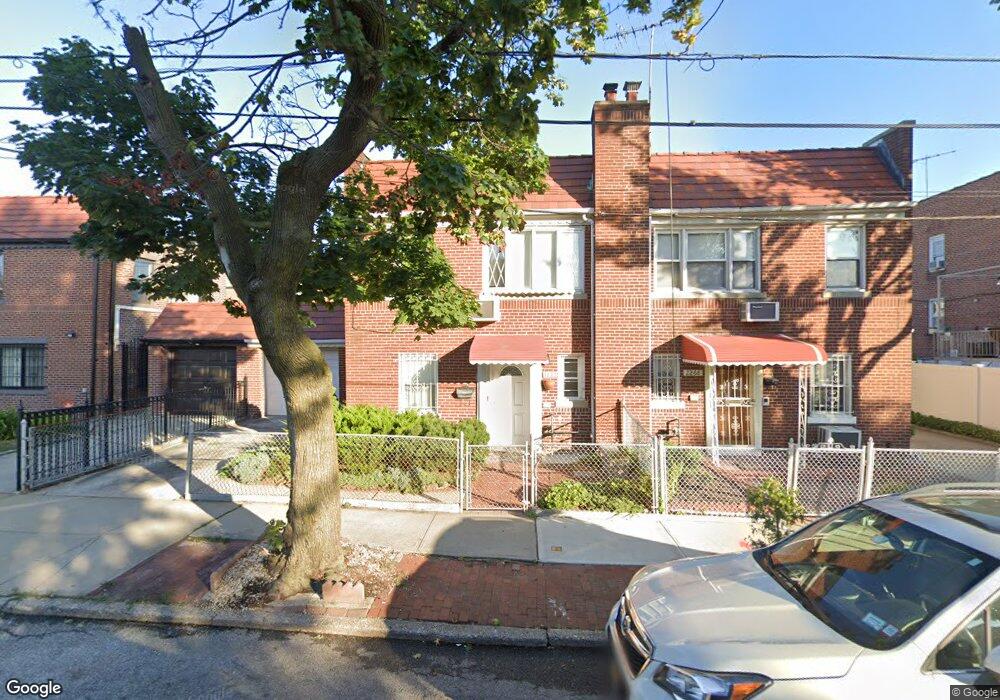 22-72 47th St, Astoria, NY 11105 - photo 1