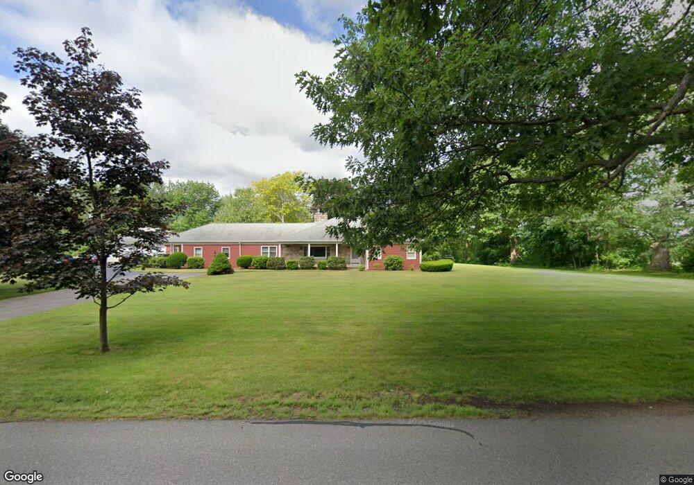 568 Henshaw St, Rochdale, MA 01542 - photo 1