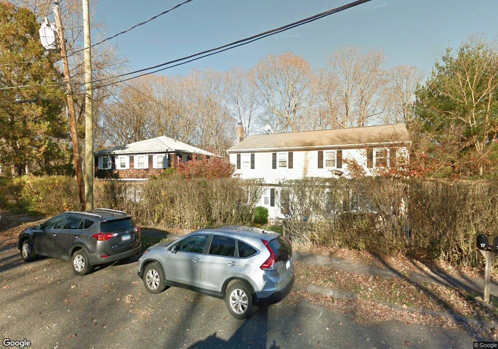 17 E Hills Dr unit 2, New Canaan, CT 06840 - photo 1