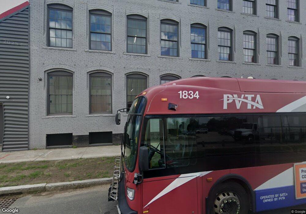 55 Emery St, Springfield, MA 01104 - photo 1