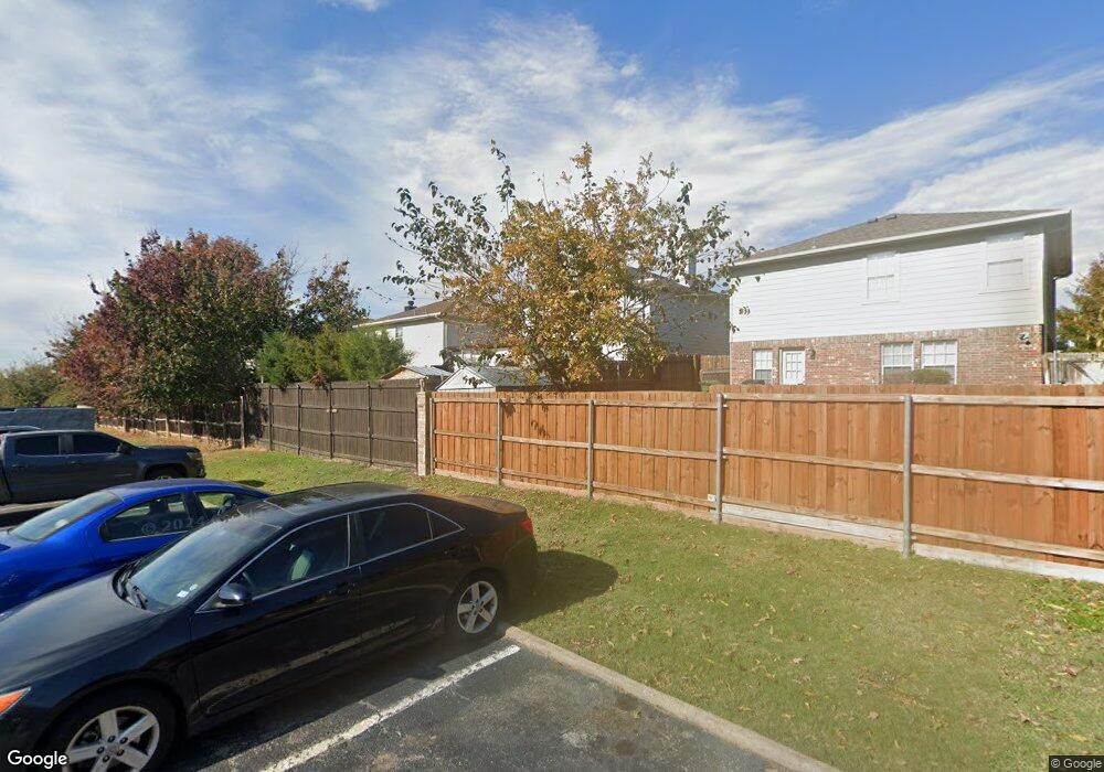 1716 Timber Glen Dr, Bedford, TX 76022 - photo 1