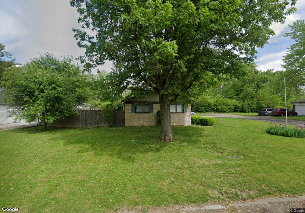 102 N Coventry Dr, Anderson, IN 46012 - photo 1