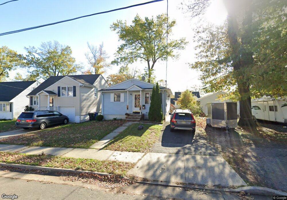 33 Kennedy St, Iselin, NJ 08830 - photo 1