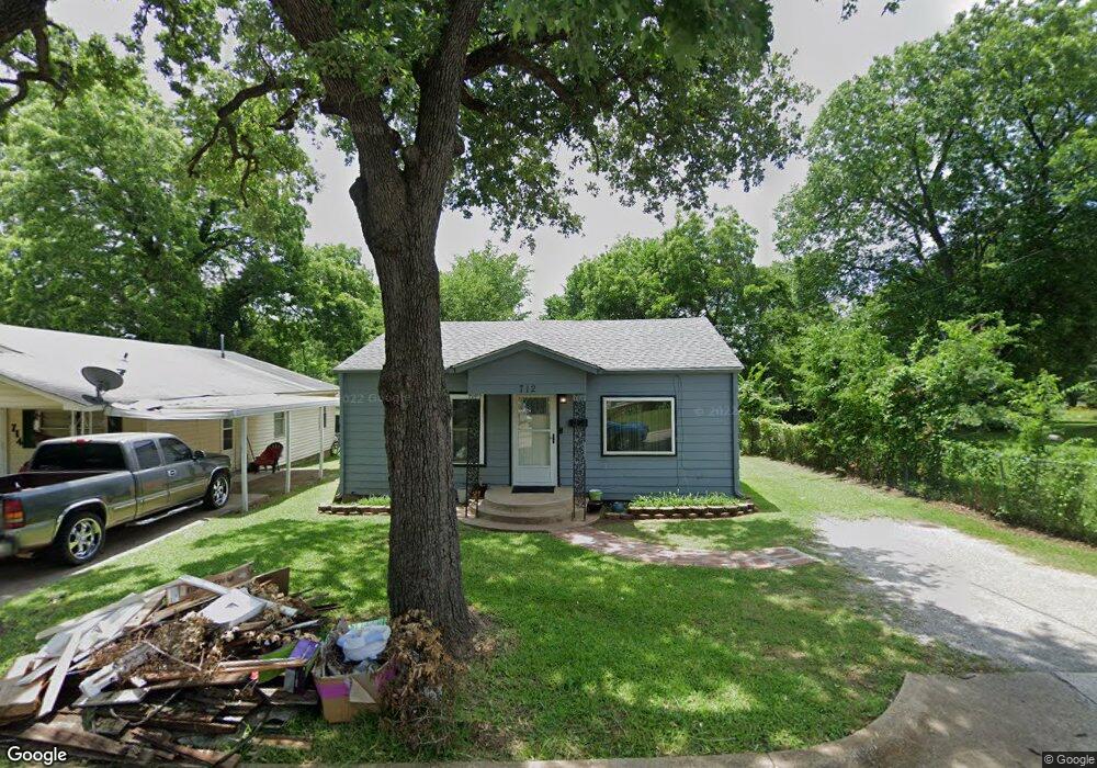 712 White St, Ardmore, OK 73401 - photo 1