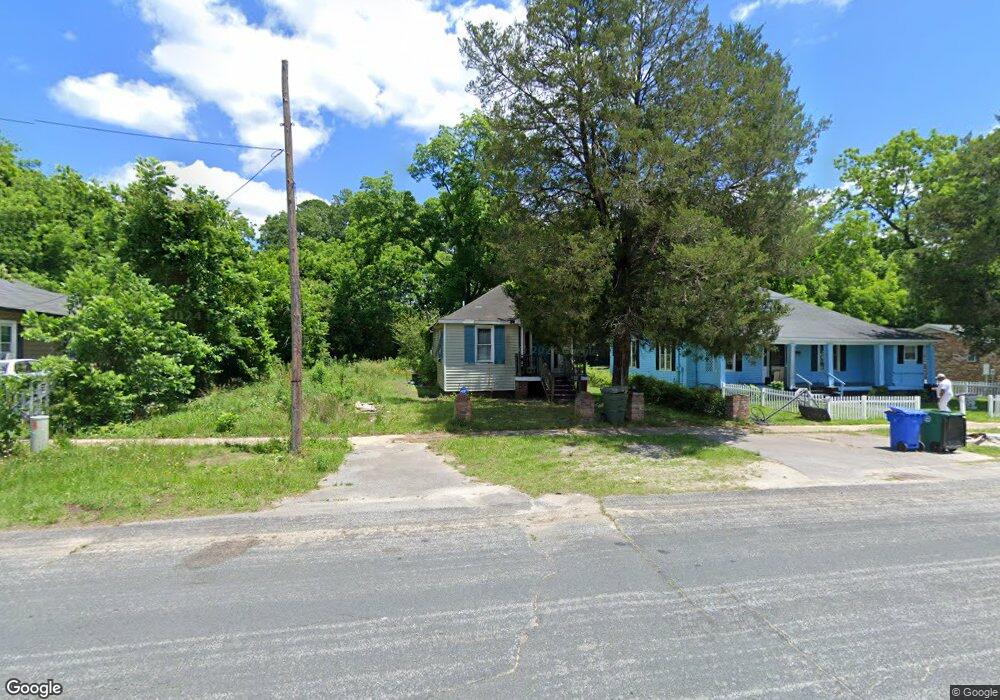 908 Campbell St, Camden, SC 29020 - photo 1